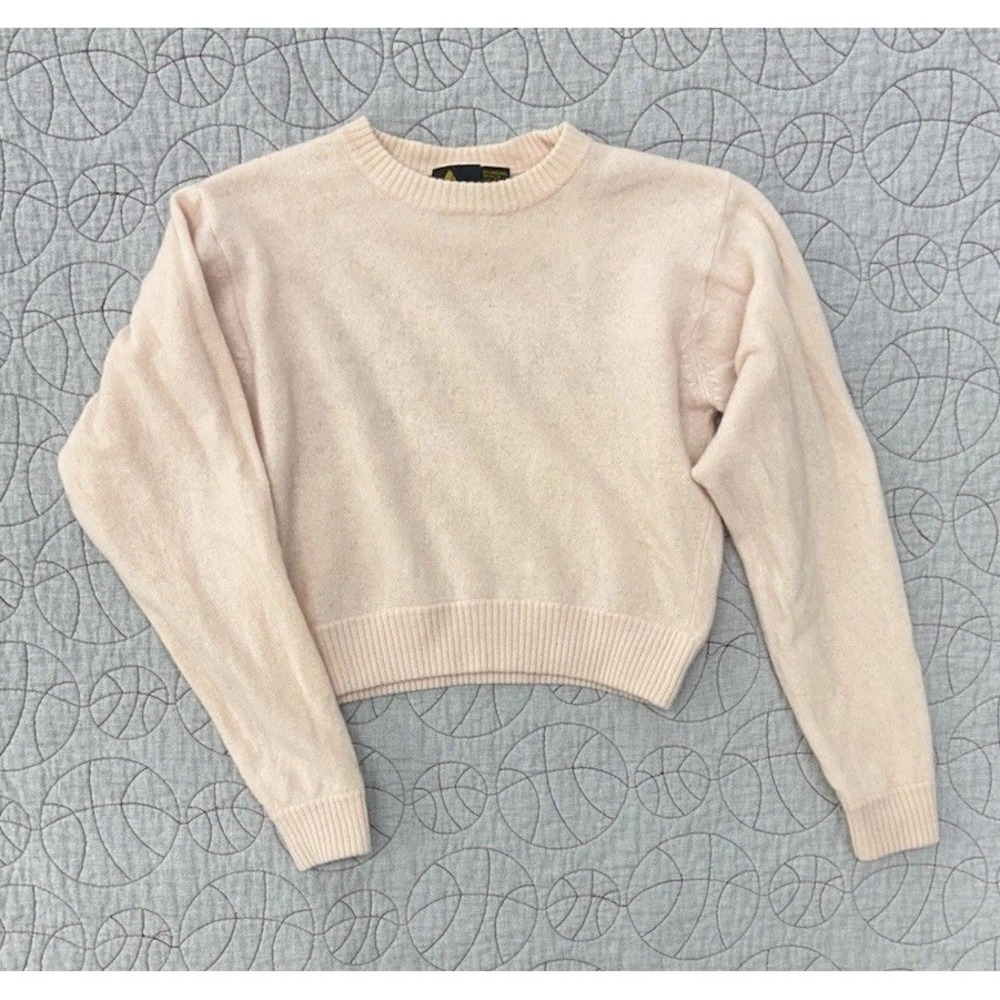Liz Sport Pullover Blush Pink Lambswool Cropped / Women's Small‎